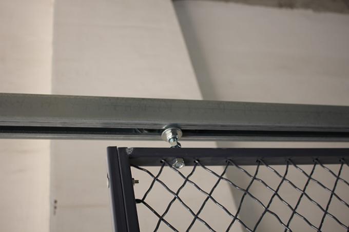 Cage verrouillable de stockage d'équipement de 4 côtés, cages de stockage de fil en métal soudé